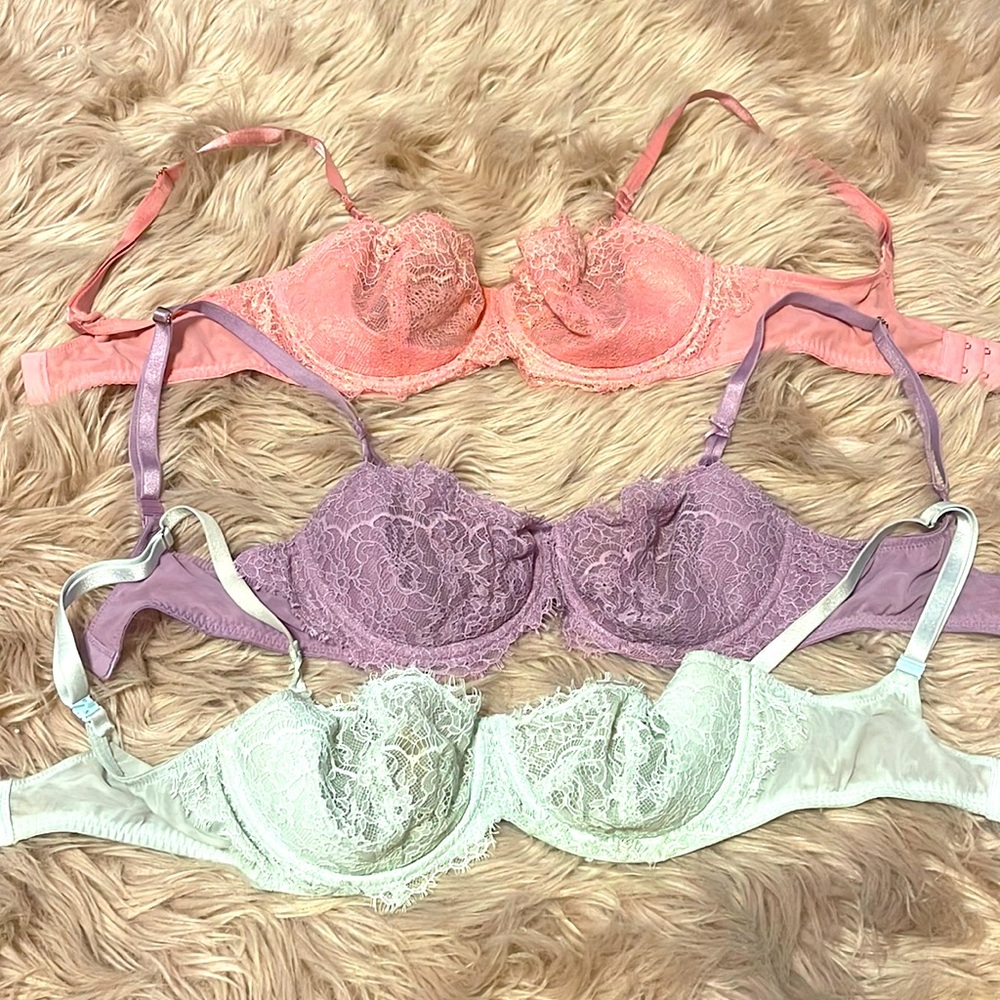 Victoria secret “balconette” bras. 💜💕💙